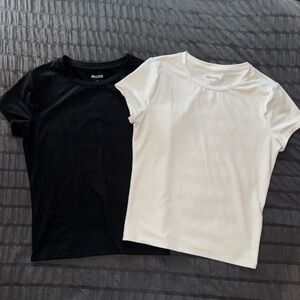 Hollister Short Sleeve Tees
